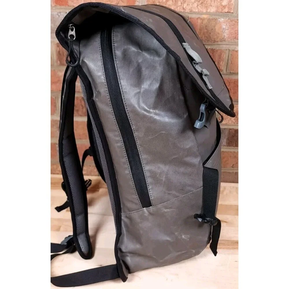 Mountain Khakis MK Flap Over Backpack Travel Laptop Bag Travel Gray